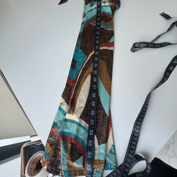 XOXO Vintage Multicolor V-Neck Dress with Belt Size S - Picture 8 of 9